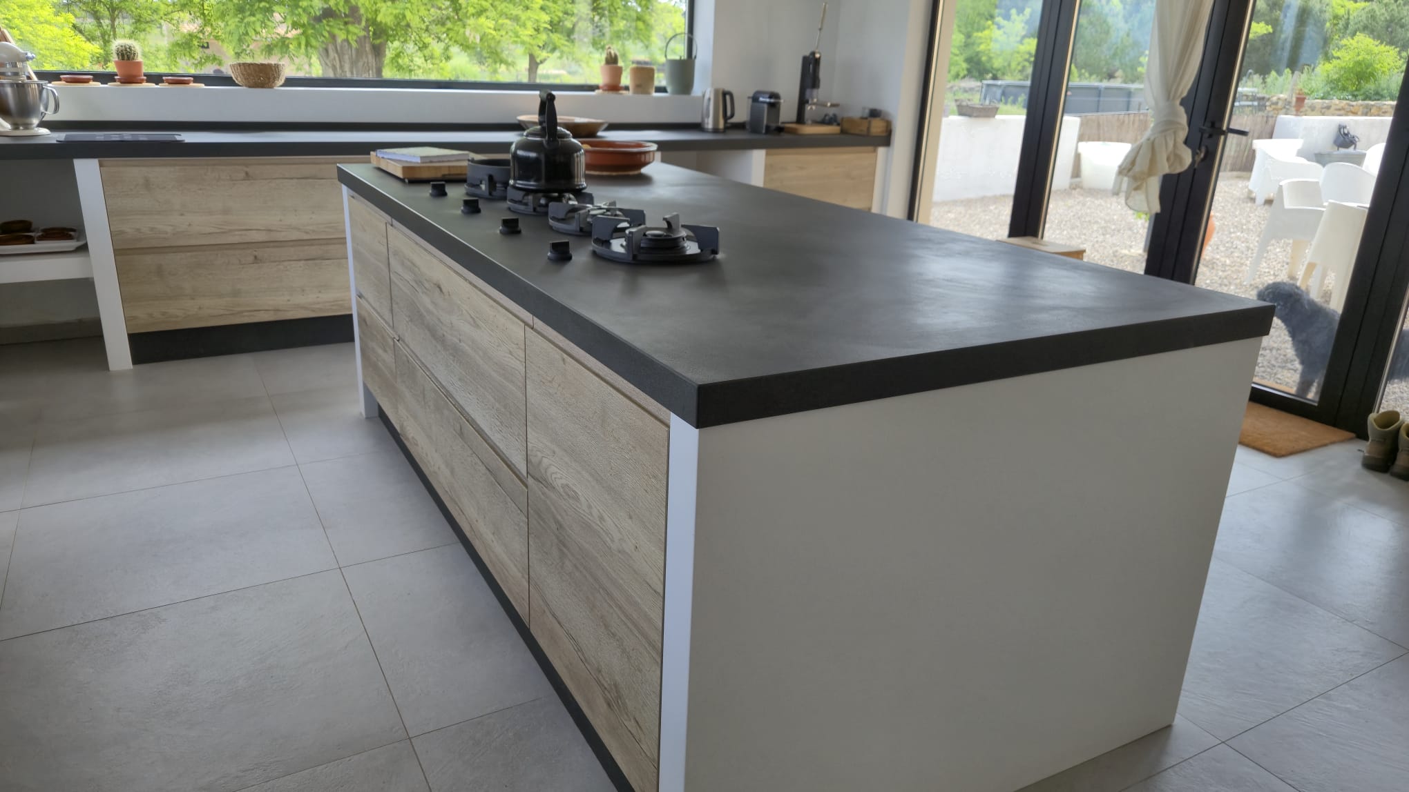 B&B te koop in Almansa: Unieke Off-grid Finca met Toeristische Licentie