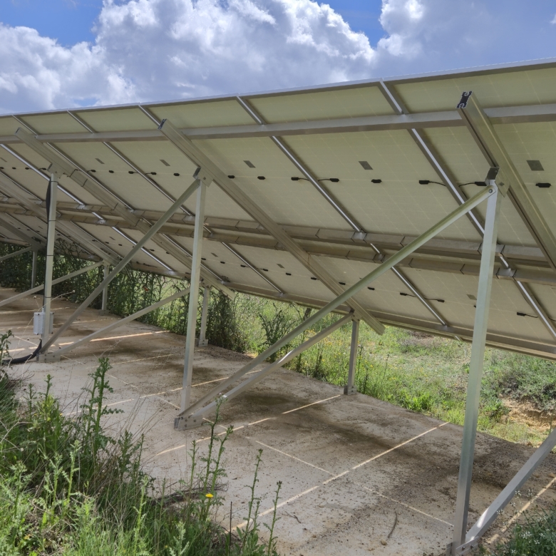 B&B te koop in Almansa: Unieke Off-grid Finca met Toeristische Licentie