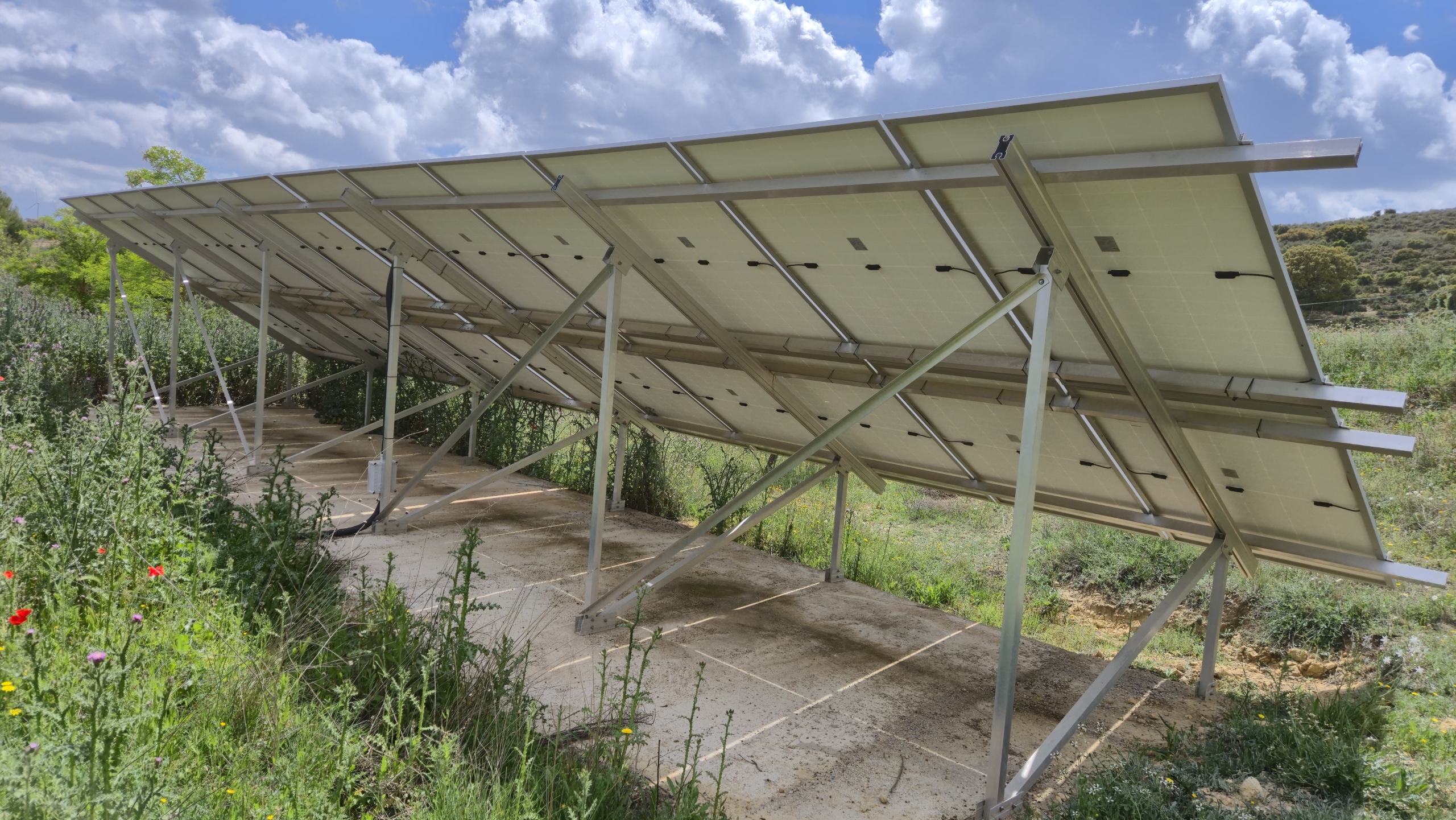 B&B te koop in Almansa: Unieke Off-grid Finca met Toeristische Licentie