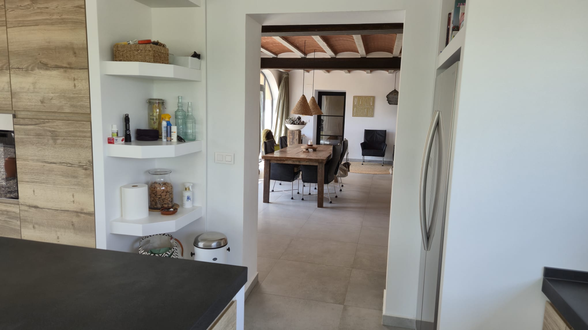 B&B te koop in Almansa: Unieke Off-grid Finca met Toeristische Licentie