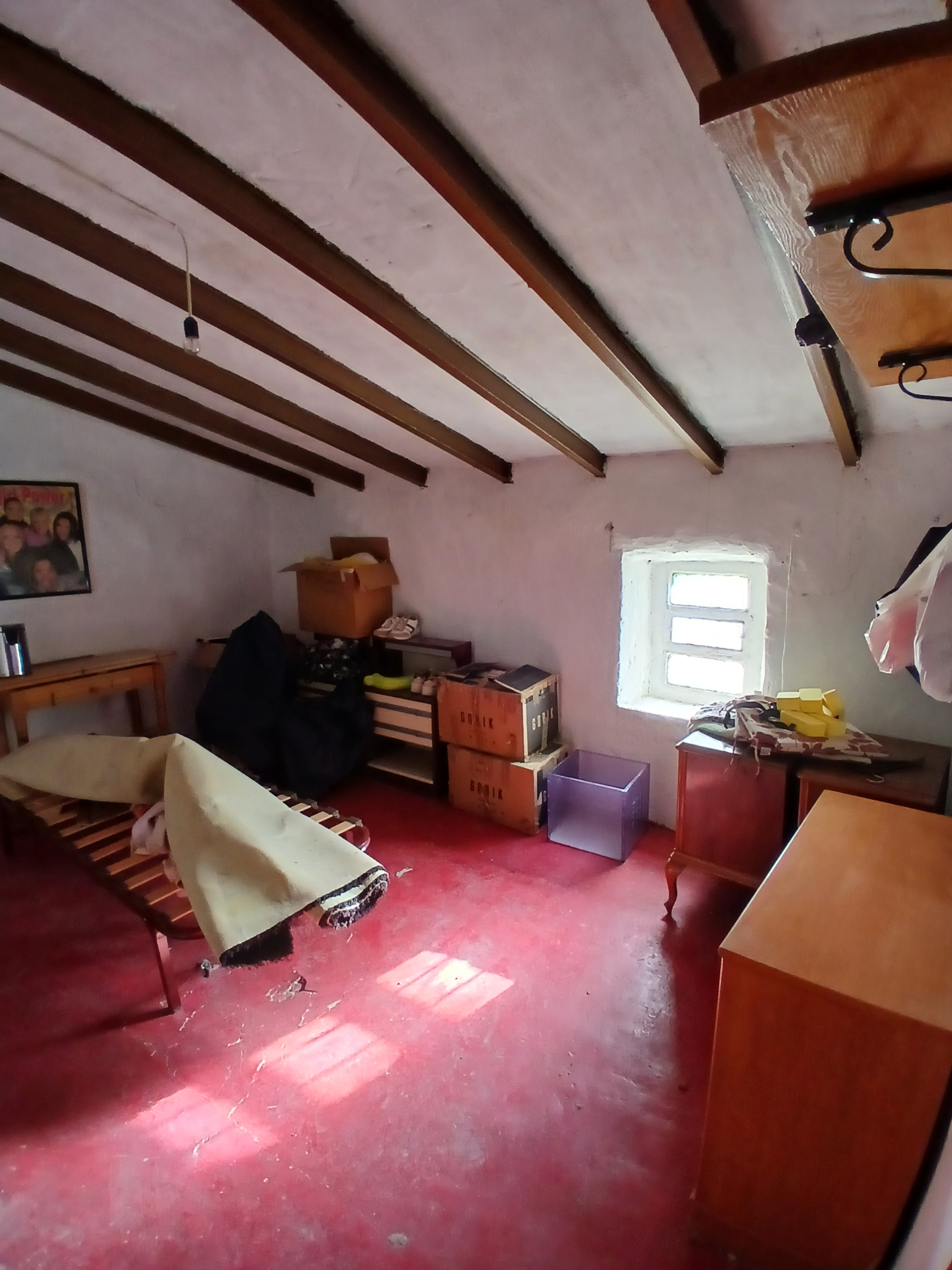 Exclusieve Off-Grid Finca met Gigantisch Perceel & Zwembad in Caudete