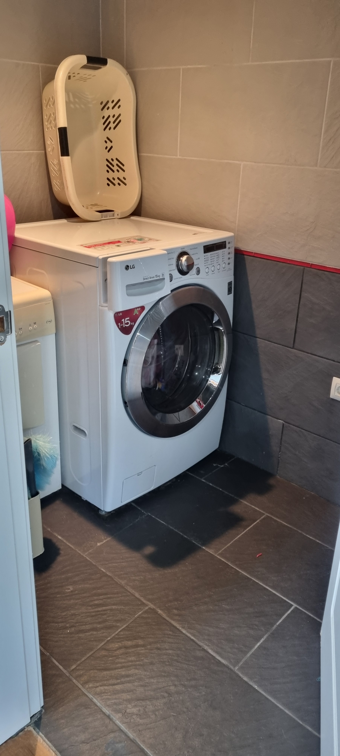 Unieke luxe villa met gastenverblijf en privézwembad te koop in Hondón de los Frailes