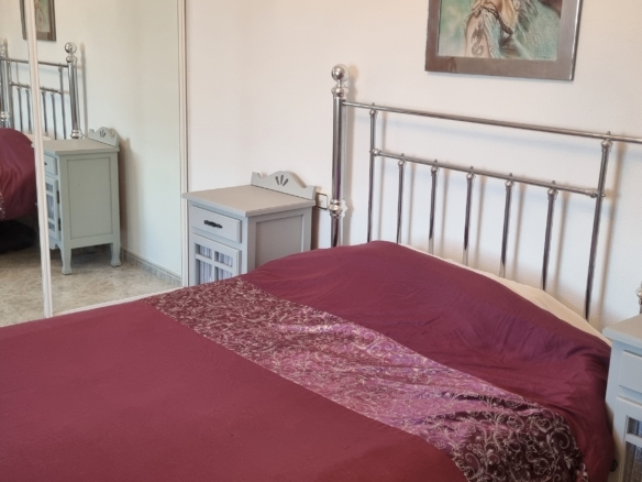 Unieke luxe villa met gastenverblijf en privézwembad te koop in Hondón de los Frailes