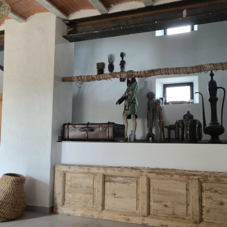 B&B te koop in Almansa: Unieke Off-grid Finca met Toeristische Licentie