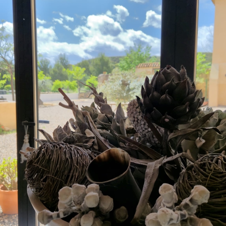 B&B te koop in Almansa: Unieke Off-grid Finca met Toeristische Licentie