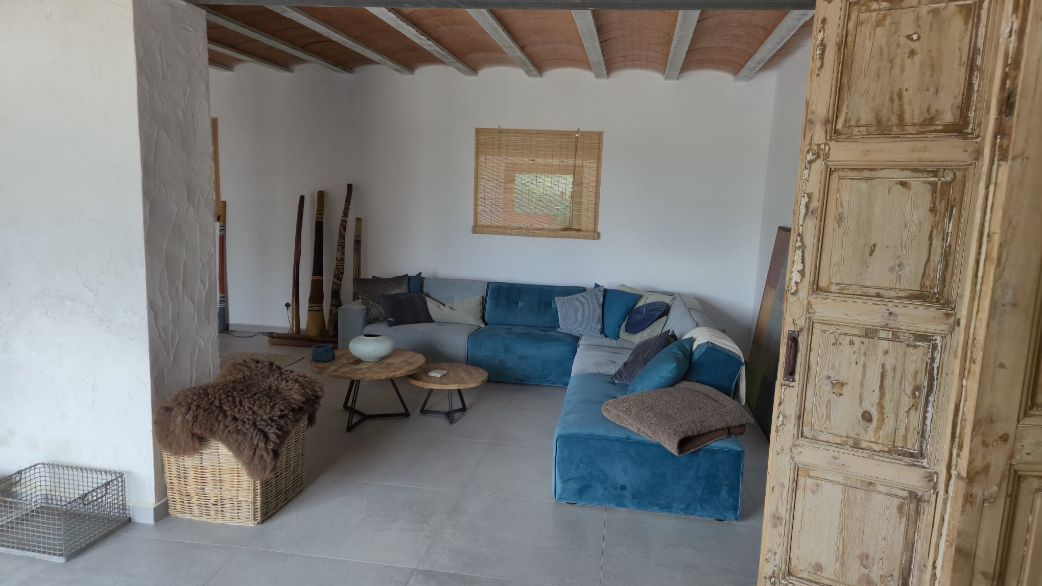 B&B te koop in Almansa: Unieke Off-grid Finca met Toeristische Licentie