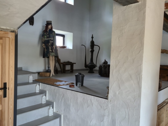 B&B te koop in Almansa: Unieke Off-grid Finca met Toeristische Licentie