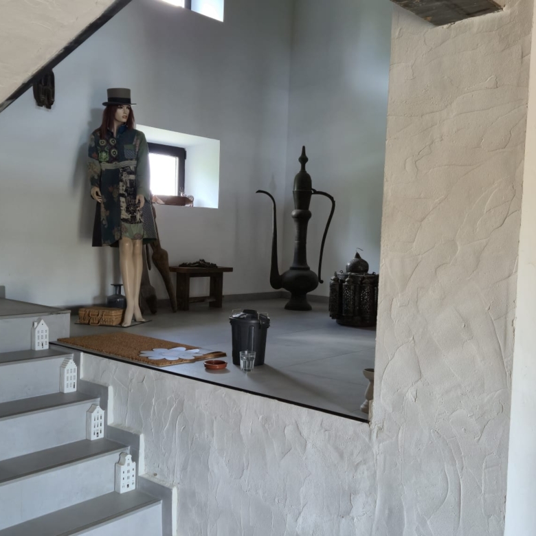 B&B te koop in Almansa: Unieke Off-grid Finca met Toeristische Licentie