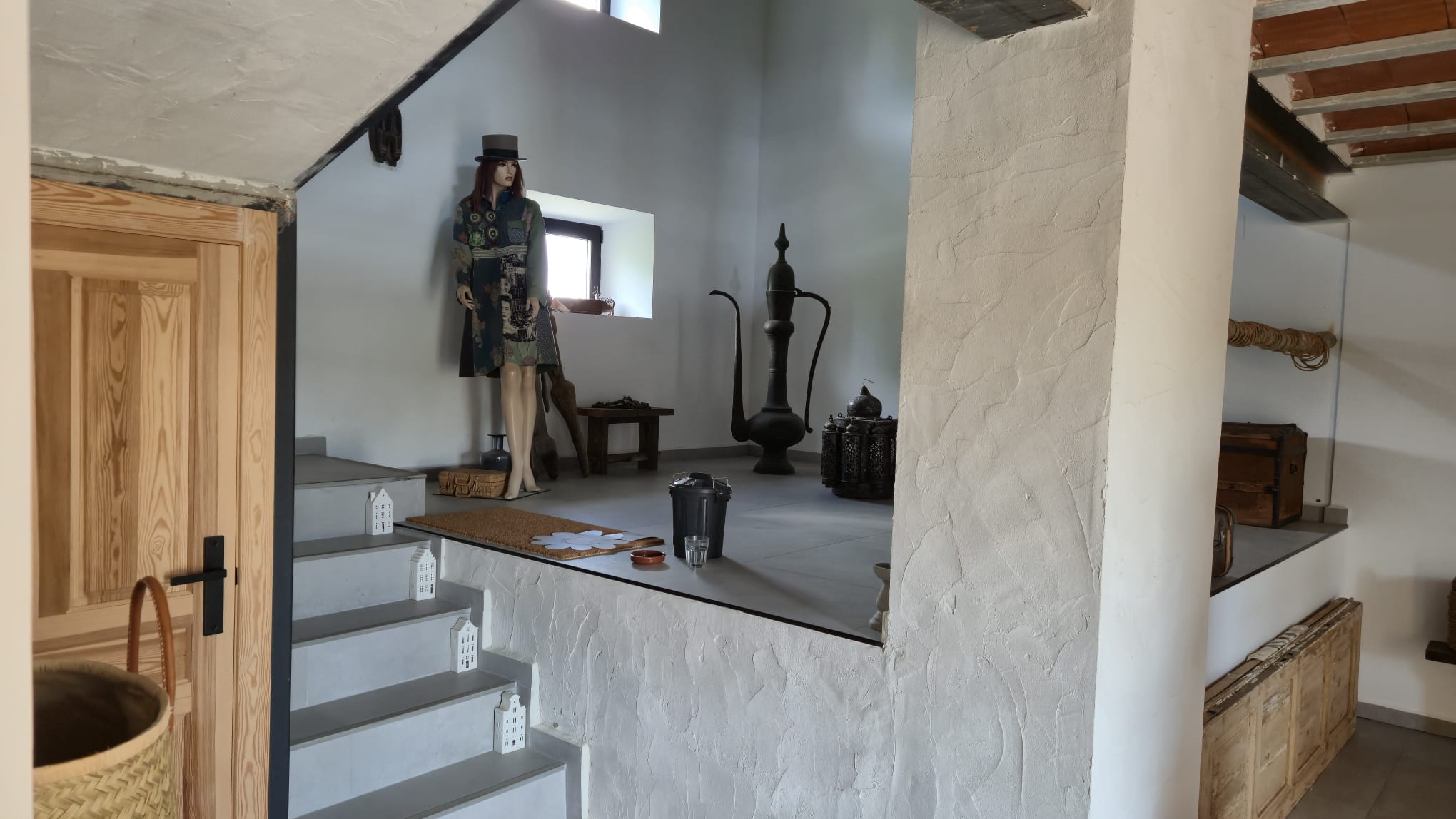 B&B te koop in Almansa: Unieke Off-grid Finca met Toeristische Licentie