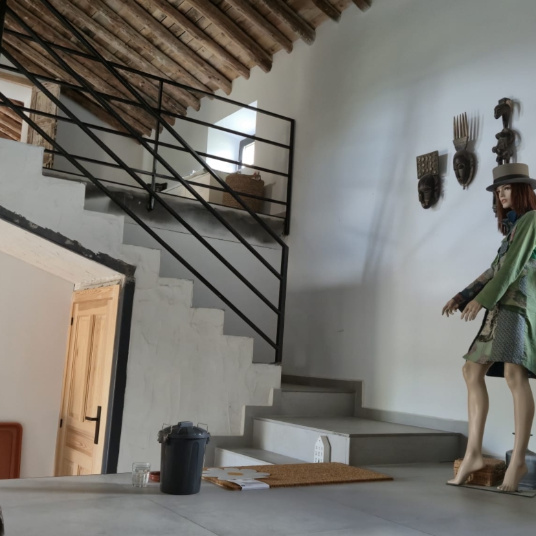 B&B te koop in Almansa: Unieke Off-grid Finca met Toeristische Licentie