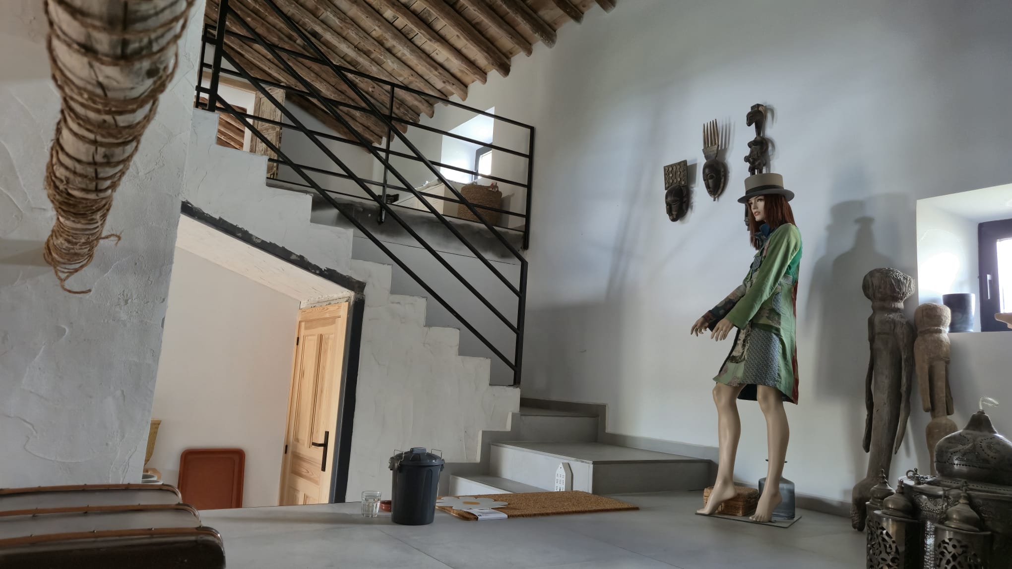 B&B te koop in Almansa: Unieke Off-grid Finca met Toeristische Licentie