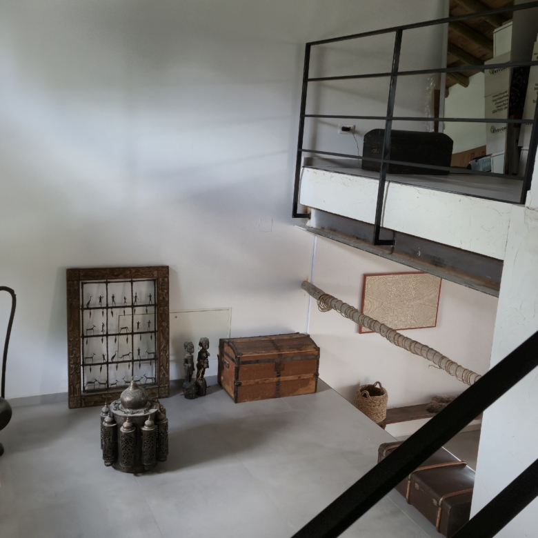 B&B te koop in Almansa: Unieke Off-grid Finca met Toeristische Licentie