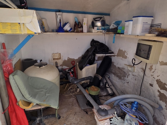 Landgoed met gastenverblijf, zwembad en loods