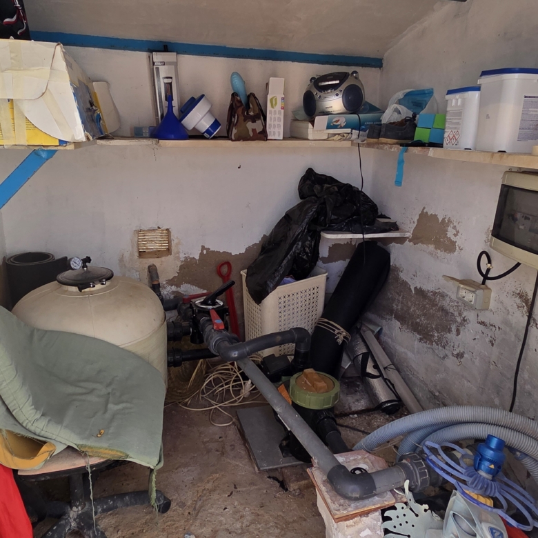 Landgoed met gastenverblijf, zwembad en loods