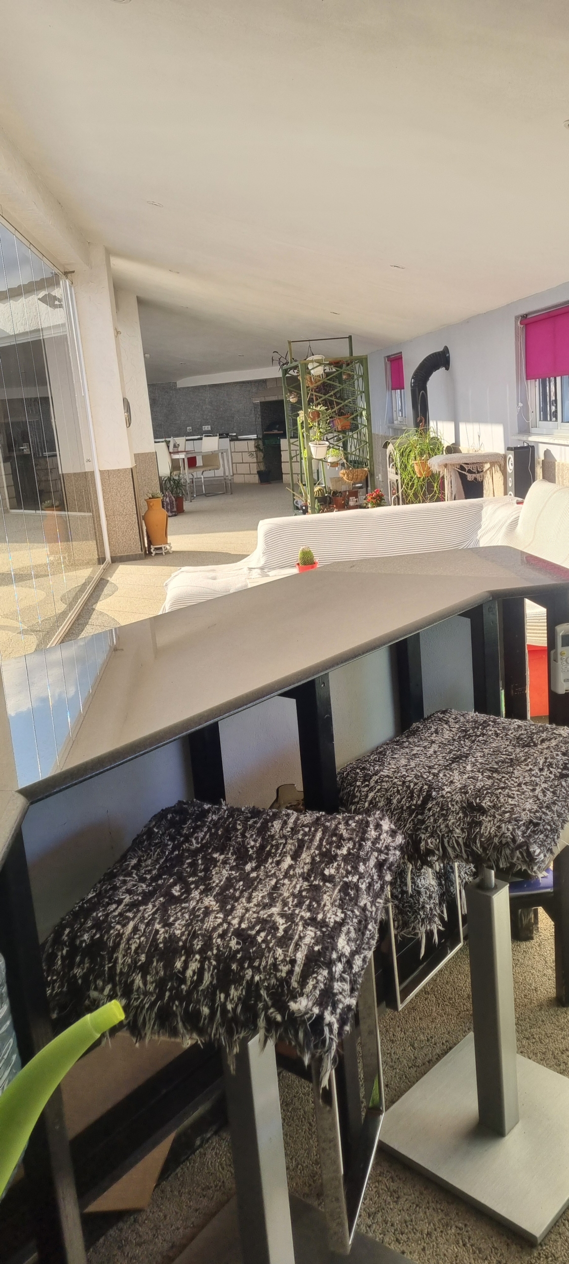 Unieke luxe villa met gastenverblijf en privézwembad te koop in Hondón de los Frailes