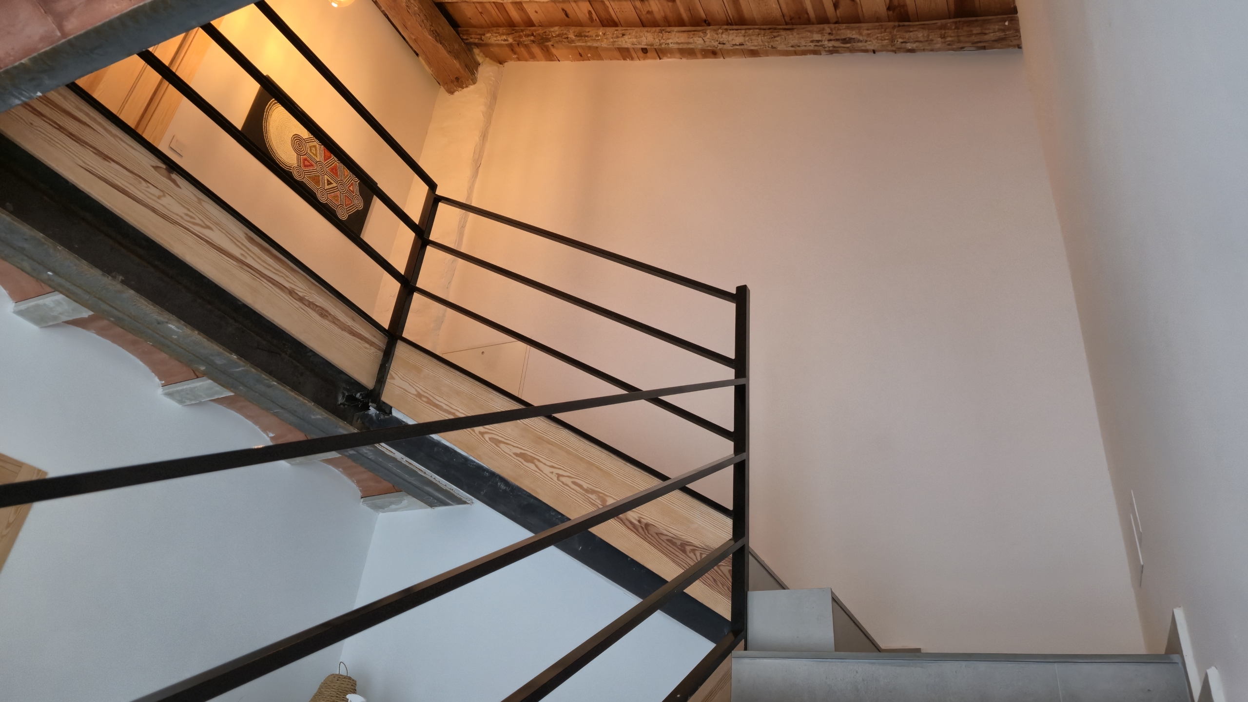 B&B te koop in Almansa: Unieke Off-grid Finca met Toeristische Licentie