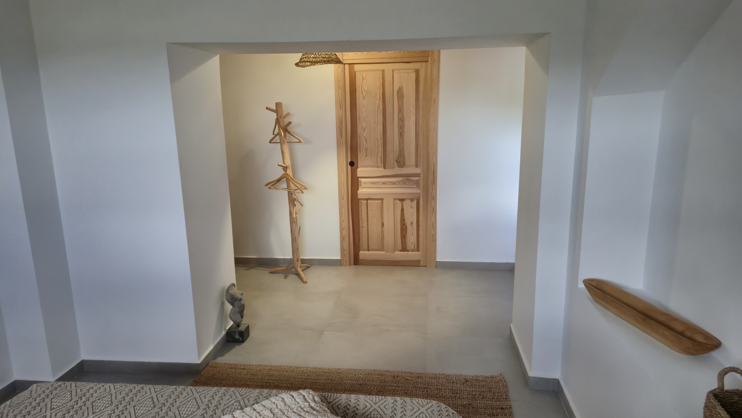B&B te koop in Almansa: Unieke Off-grid Finca met Toeristische Licentie