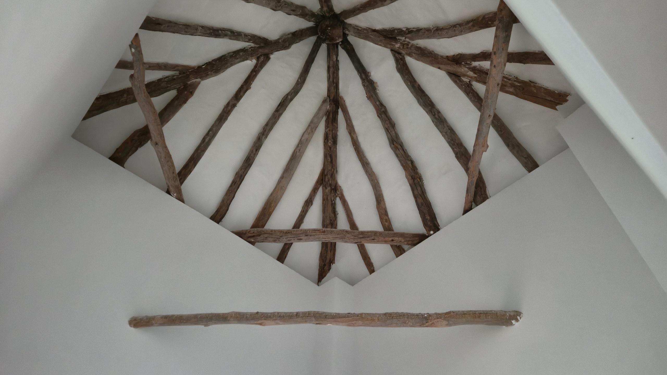 B&B te koop in Almansa: Unieke Off-grid Finca met Toeristische Licentie
