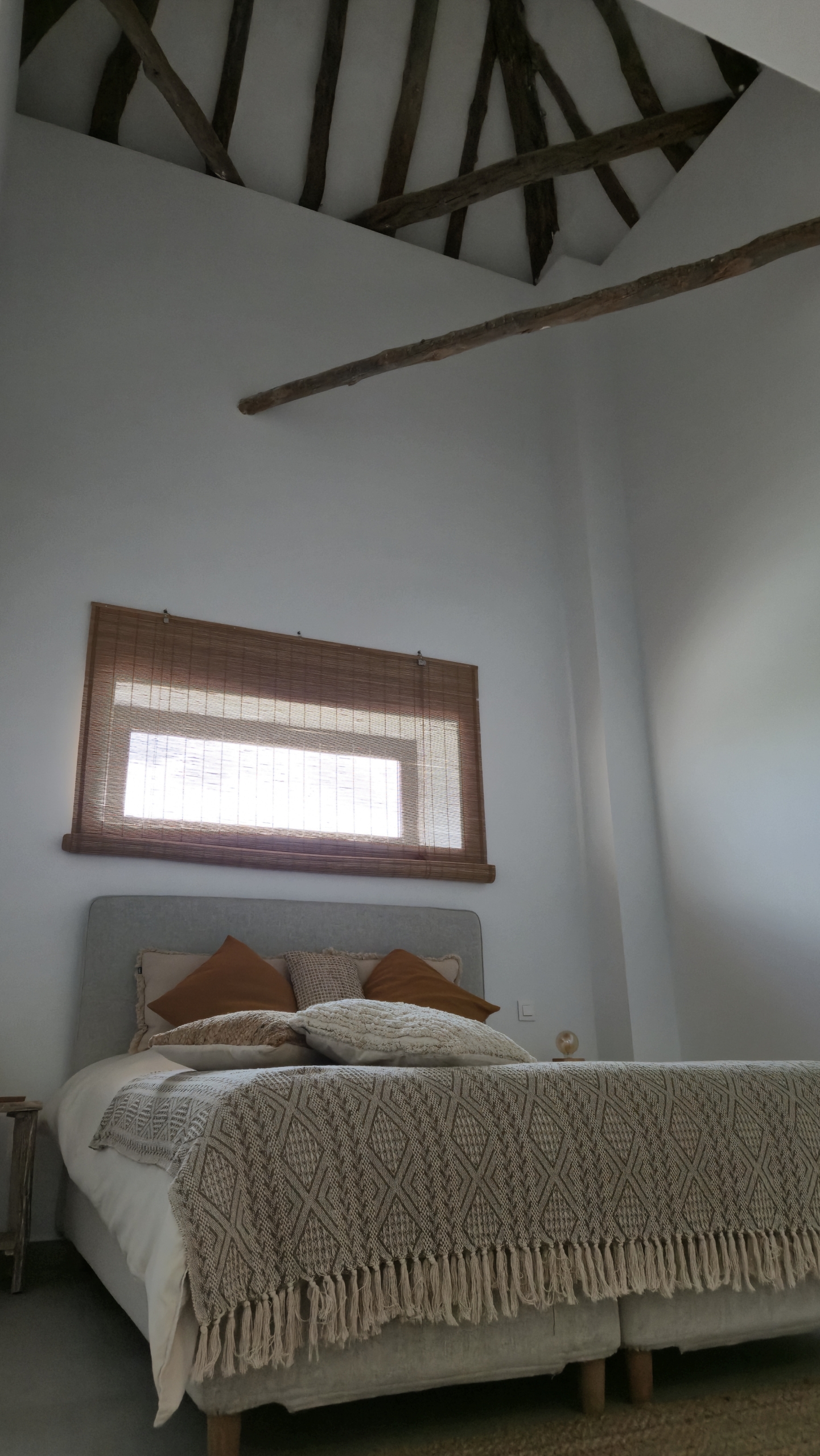 B&B te koop in Almansa: Unieke Off-grid Finca met Toeristische Licentie