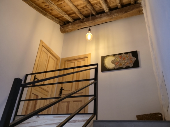 B&B te koop in Almansa: Unieke Off-grid Finca met Toeristische Licentie