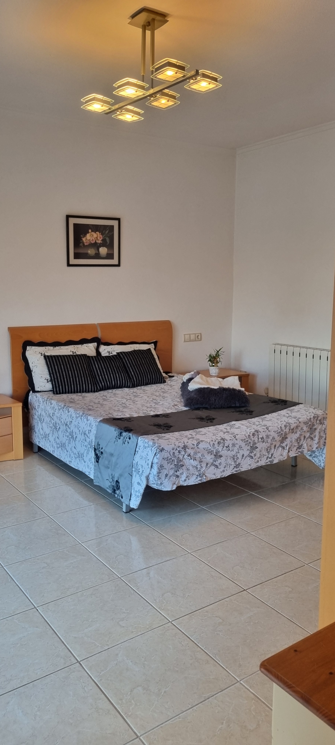 Unieke luxe villa met gastenverblijf en privézwembad te koop in Hondón de los Frailes
