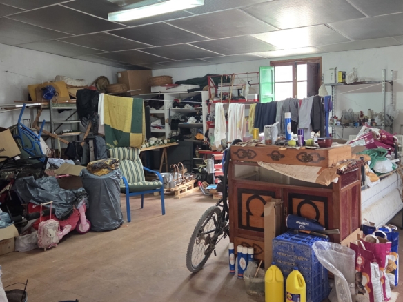 Prachtige en royale plattelandswoning met zwembad en olijfgaard – Nabij Pinoso