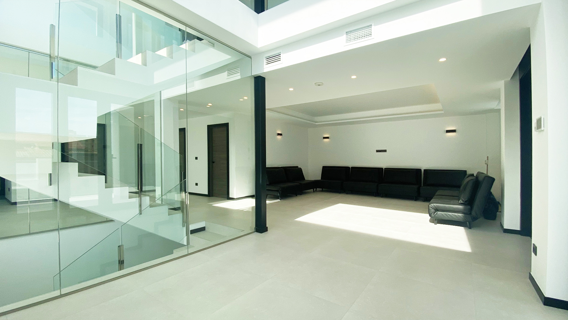 Luxurious Property in Torre La Mata (Ref: DOSI-1434)