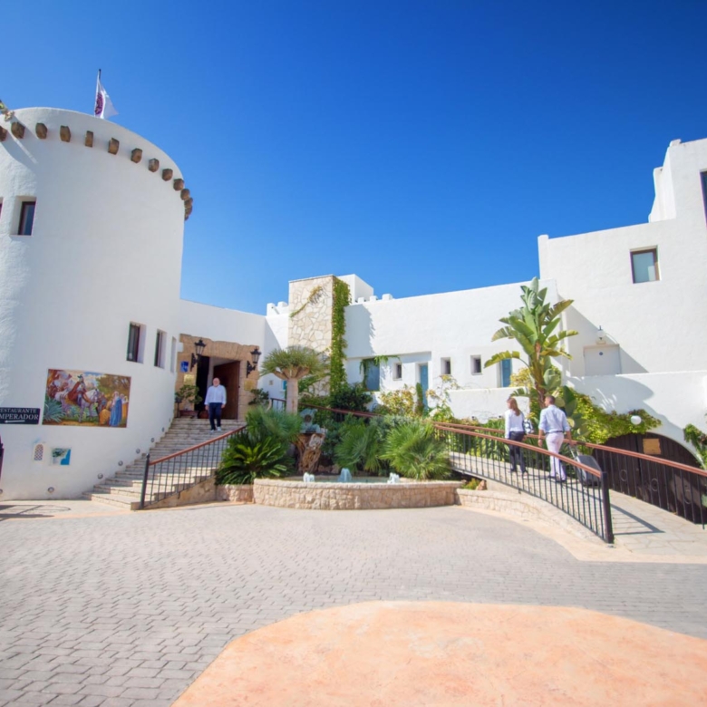 Hotel in Villajoyosa (Ref: DOSI-707)