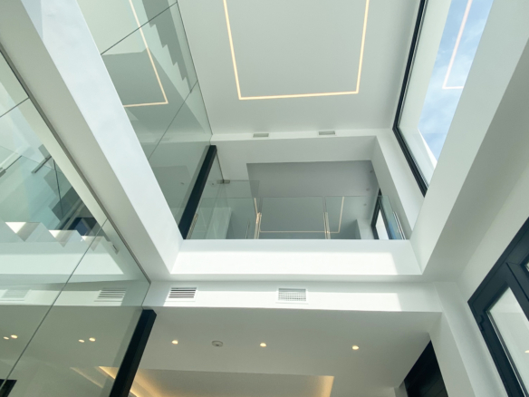 Luxurious Property in Torre La Mata (Ref: DOSI-1434)