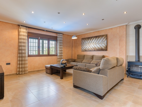 Detached Villa in Los Montesinos (Ref: BCT-MARMA)