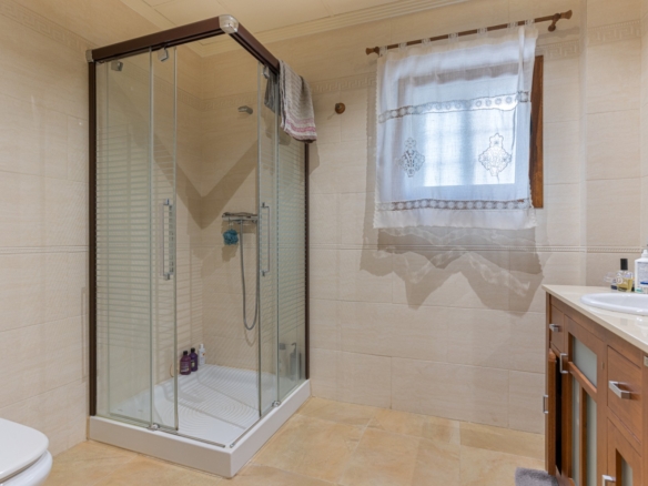 Detached Villa in Los Montesinos (Ref: BCT-MARMA)