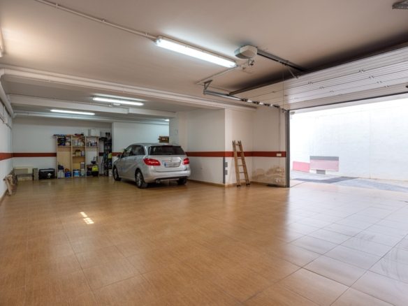 Detached Villa in Los Montesinos (Ref: BCT-MARMA)