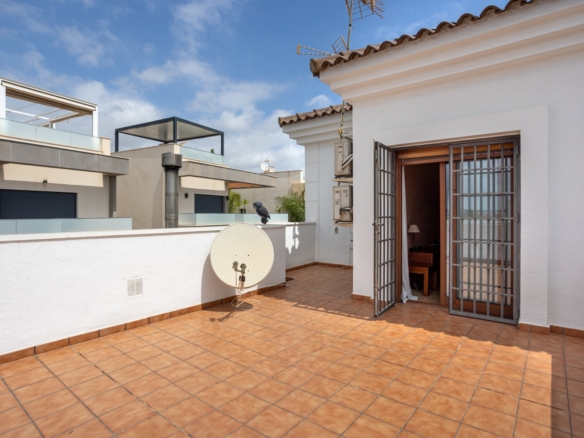 Detached Villa in Los Montesinos (Ref: BCT-MARMA)