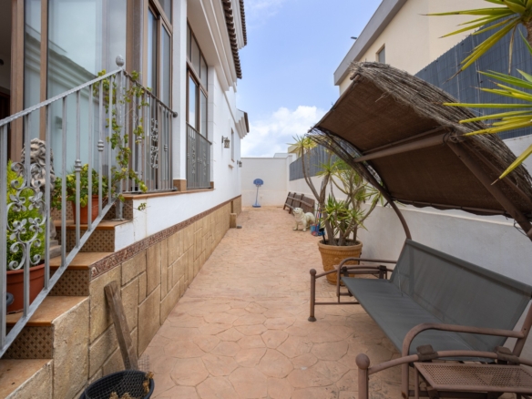 Detached Villa in Los Montesinos (Ref: BCT-MARMA)