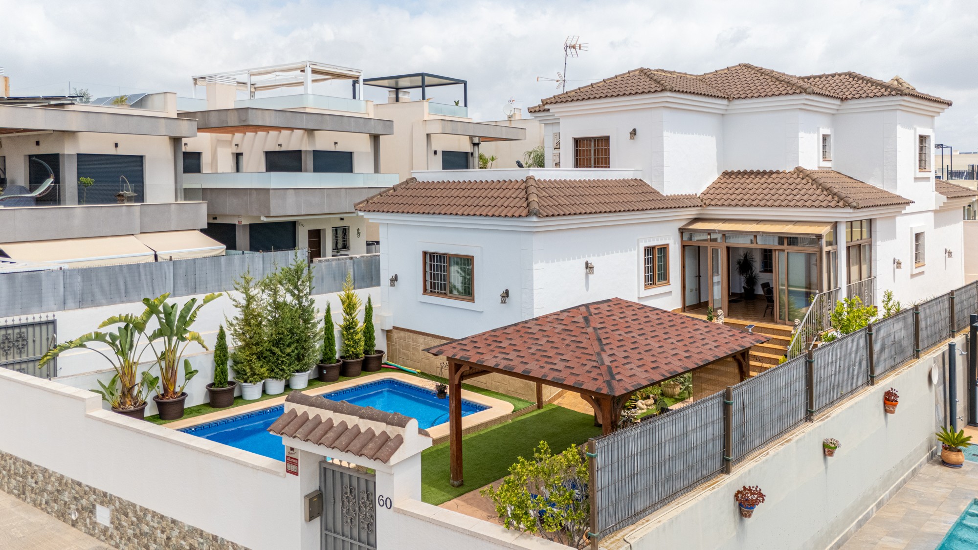 Detached Villa in Los Montesinos (Ref: BCT-MARMA)