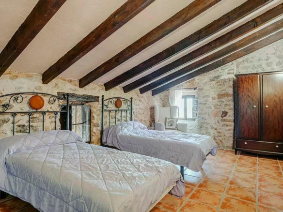 Country Estate in Benissa (Ref: DOSI-3460)