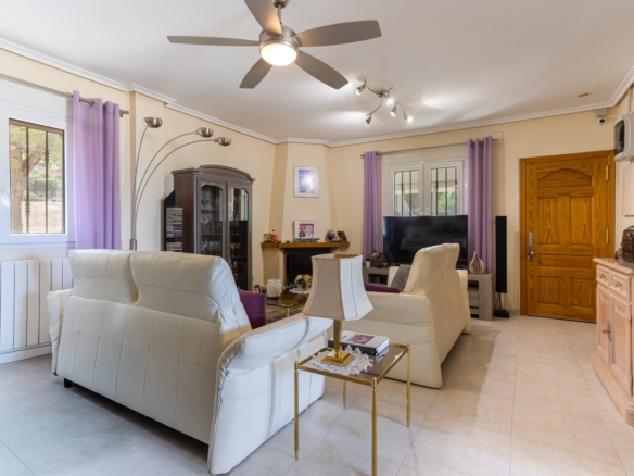 Detached Villa in La Zarza (Ref: BC-ERDO)