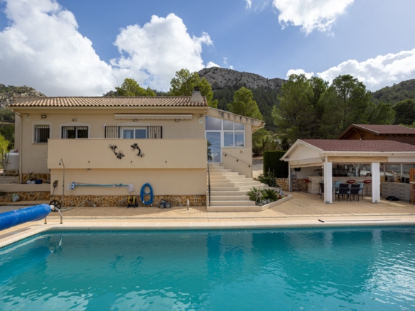 Detached Villa in La Zarza (Ref: BC-ERDO)