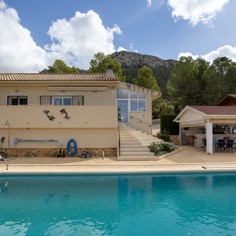 Detached Villa in La Zarza (Ref: BC-ERDO)