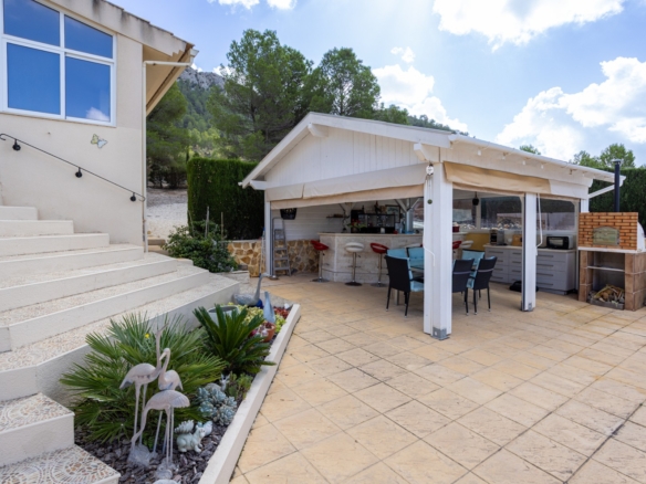 Detached Villa in La Zarza (Ref: BC-ERDO)
