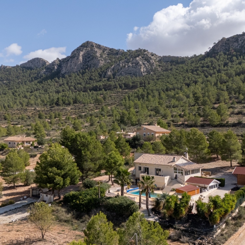 Detached Villa in La Zarza (Ref: BC-ERDO)