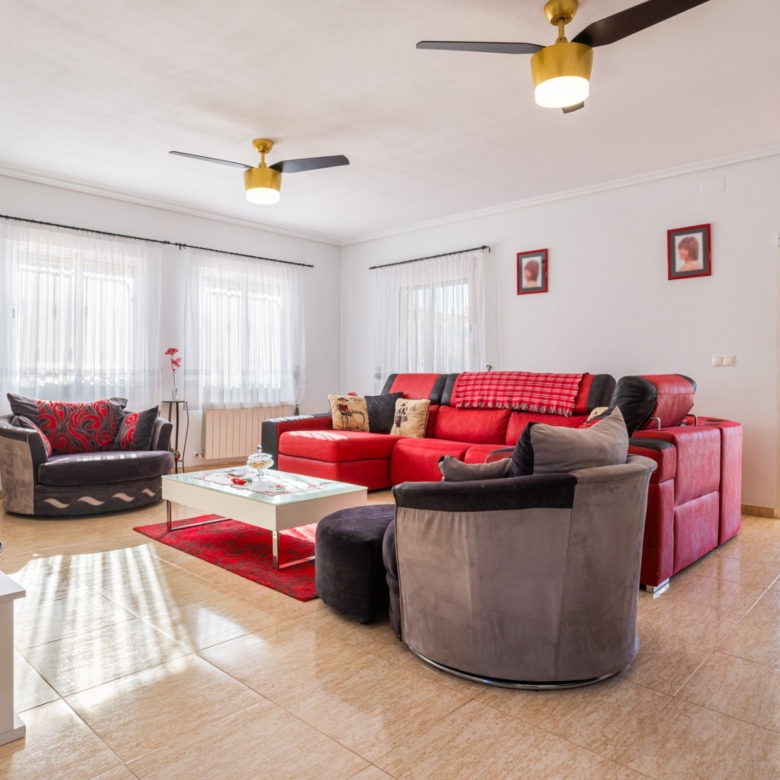 Finca – Country Property in La Zarza (Ref: BC-ANEEHS-D)