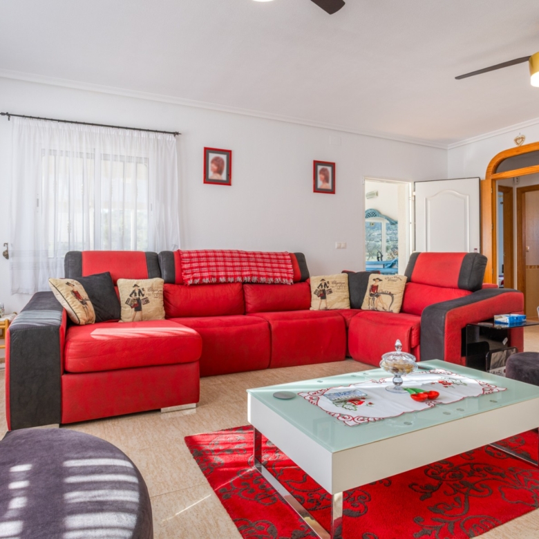 Finca – Country Property in La Zarza (Ref: BC-ANEEHS-D)