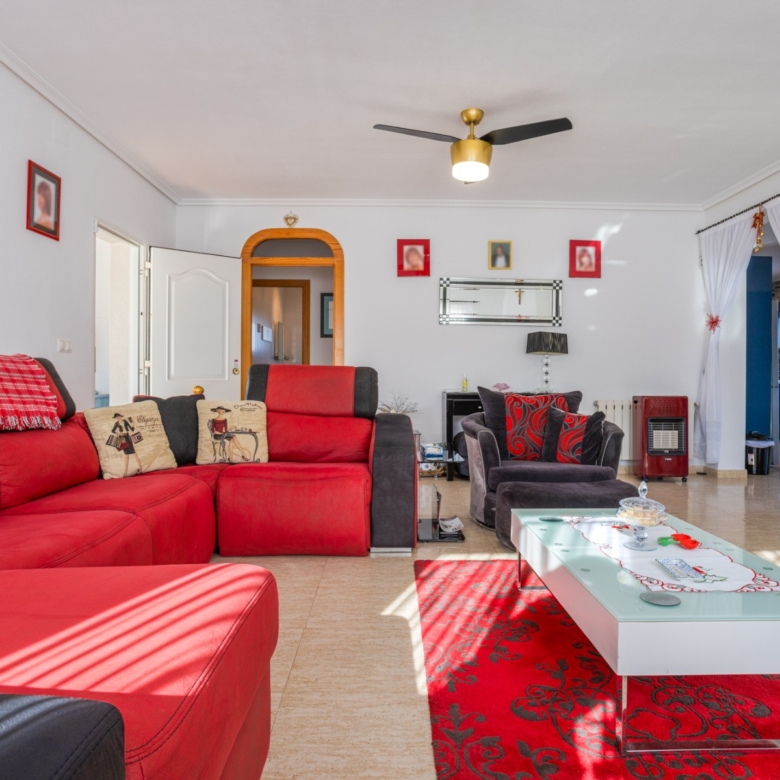 Finca – Country Property in La Zarza (Ref: BC-ANEEHS-D)