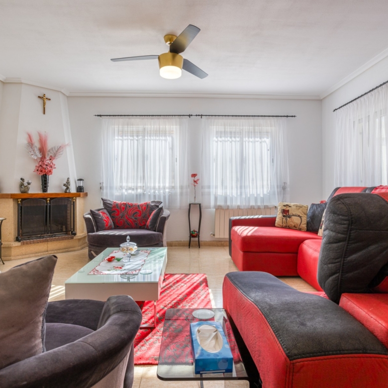 Finca – Country Property in La Zarza (Ref: BC-ANEEHS-D)