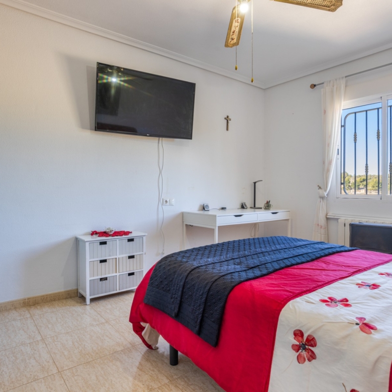 Finca – Country Property in La Zarza (Ref: BC-ANEEHS-D)