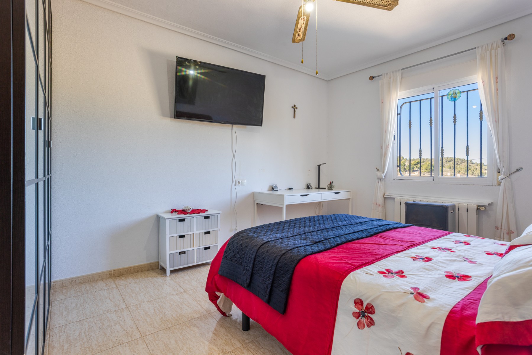 Finca – Country Property in La Zarza (Ref: BC-ANEEHS-D)