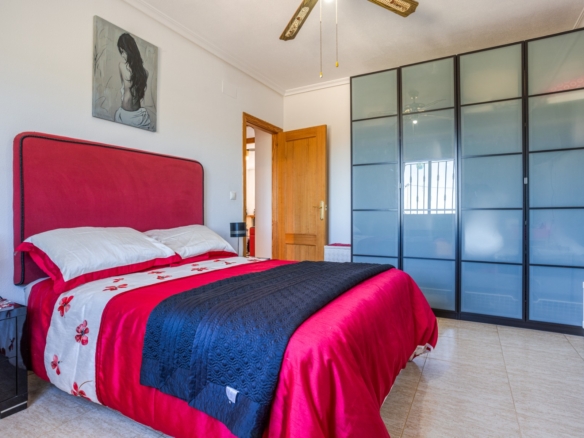Finca – Country Property in La Zarza (Ref: BC-ANEEHS-D)