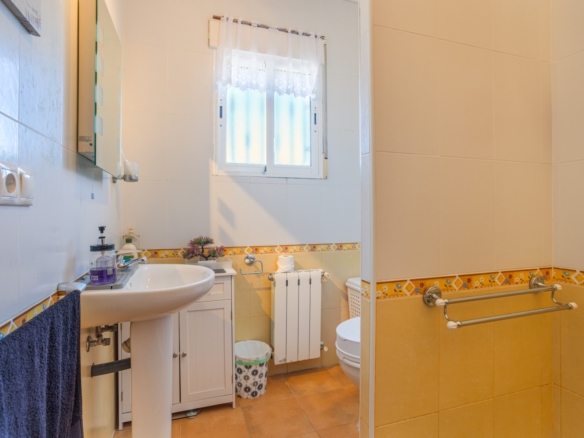Finca – Country Property in La Zarza (Ref: BC-ANEEHS-D)