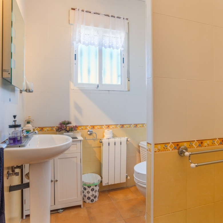 Finca – Country Property in La Zarza (Ref: BC-ANEEHS-D)